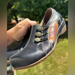 L'Artiste Spring Step Women's Agacia Loafer Shoes 41/9.5 Wedge Shootie Black